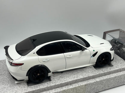 Scale Model MH 1 18 GTA 1:18 White - immagine 8