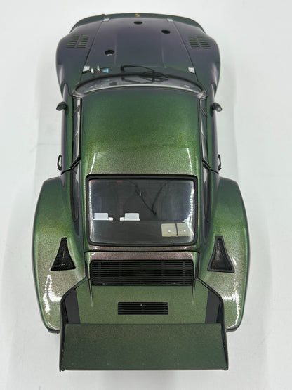 Scale Model EXOTO Porsche 935 Turbo S Standox Avus Galaxy 1:18 Green - immagine 8