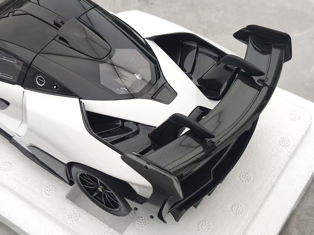 Scale Model LCD McLarenSenna GTR 18016-WH 1:18 White - immagine 8