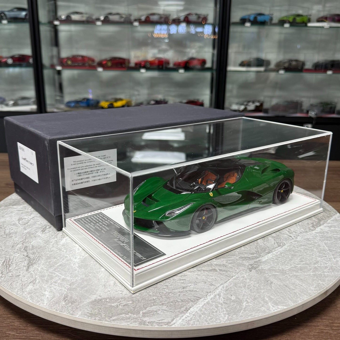 DG Ferrari LaFerrari 1:18 Resin Model image 8