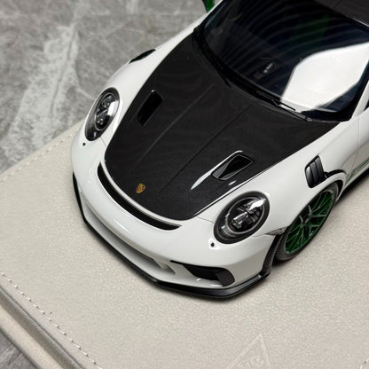 Make Up Porsche 911(991.2)GT3 RS 2018 1:18 Resin Model image 8