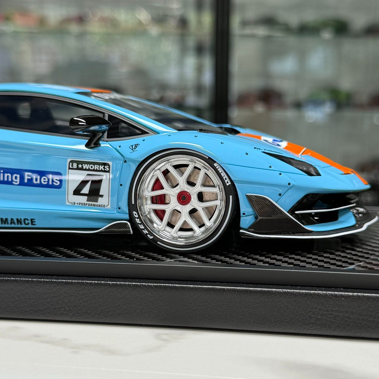 VIP Models Lamborghini Aventador SVJ 1:18 Resin Model image 8
