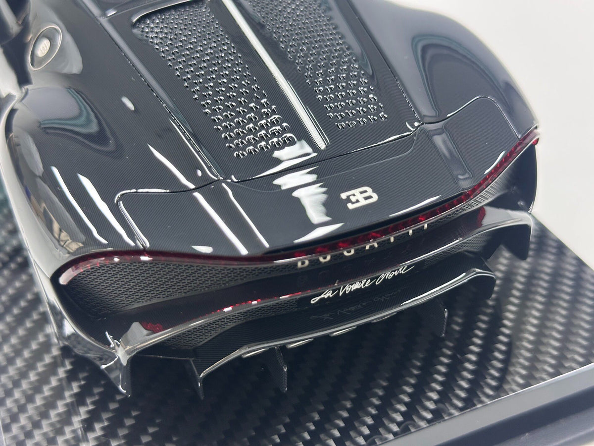 Scale Model 18 Bugatti BlackCarbon Fibre 1:18 - immagine 8
