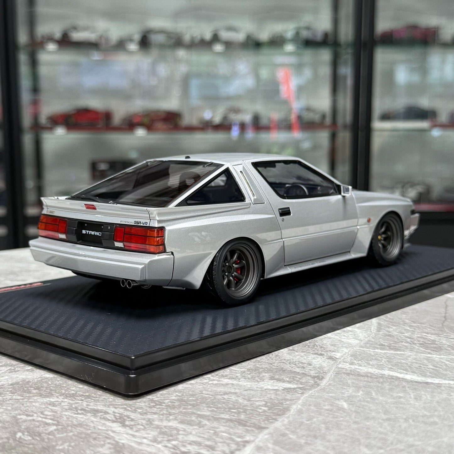 Ignition Model Mitsubishi STARION 2600 GSR-VR 1:18 Resin Model image 8
