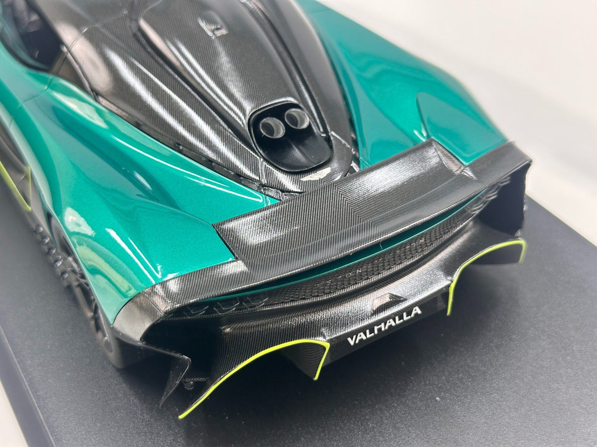 TopSpeed Aston Martin Valhalla P Podium 1:18 Green - immagine 8