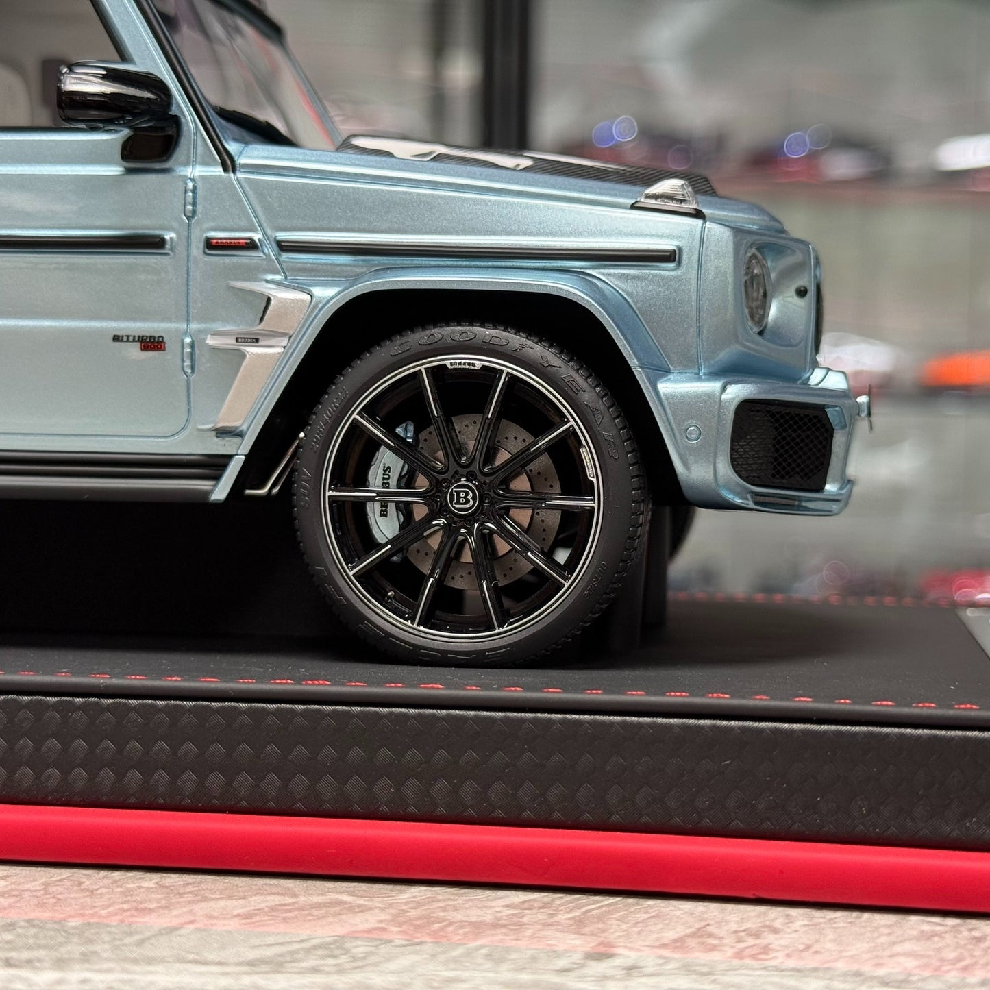 BBA Model Mercedes-Benz Brabus G800 1:18 Resin Model image 8