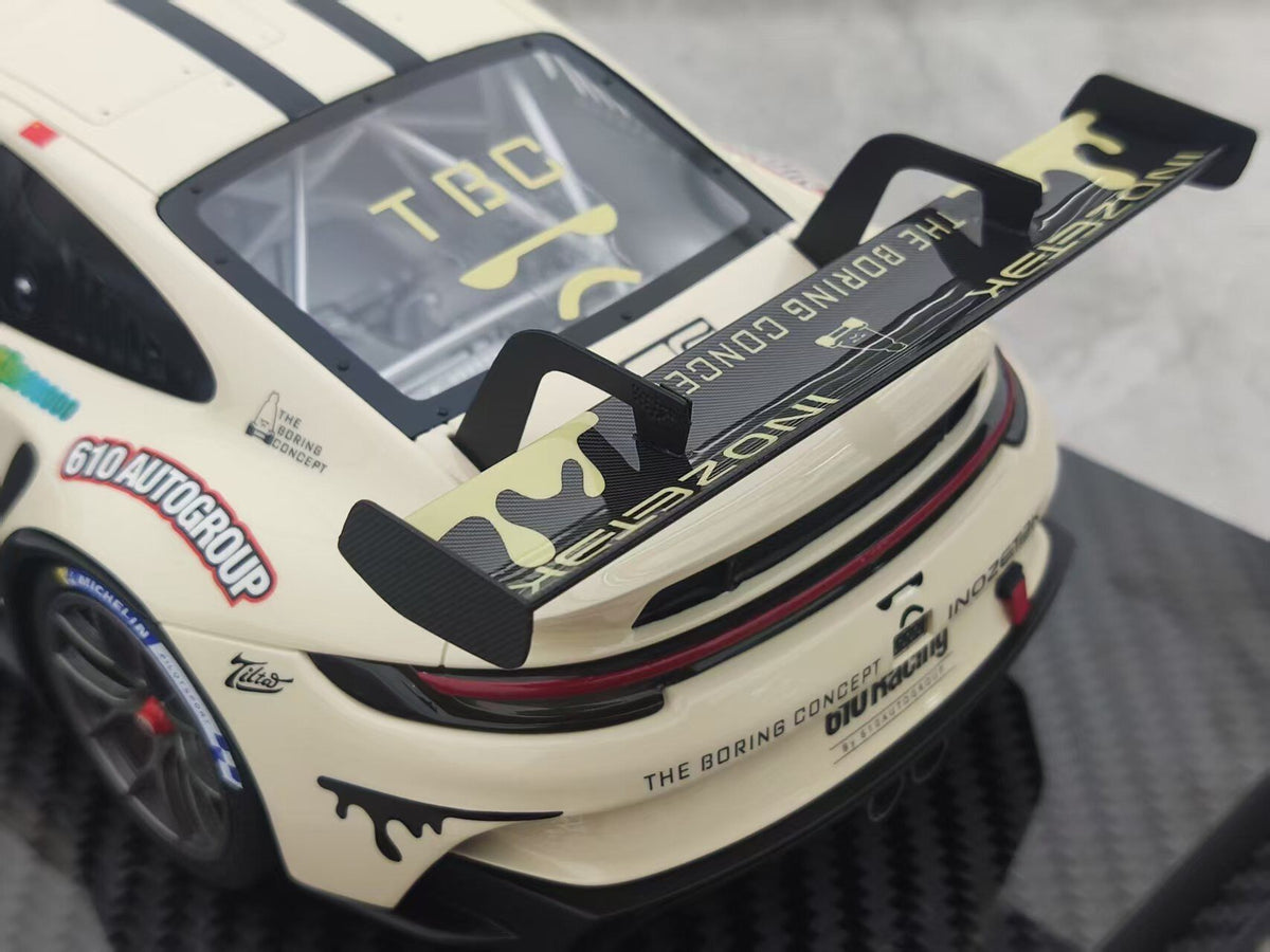 VIP 18 Porsche 911 CUP 1:18 - immagine 8