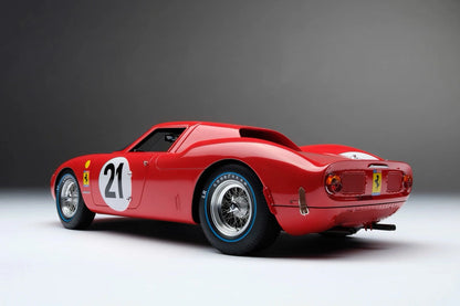 Amalgam 1/18 Ferrari 250 LM 1965 Le Mans Winner No.21 Resin Model