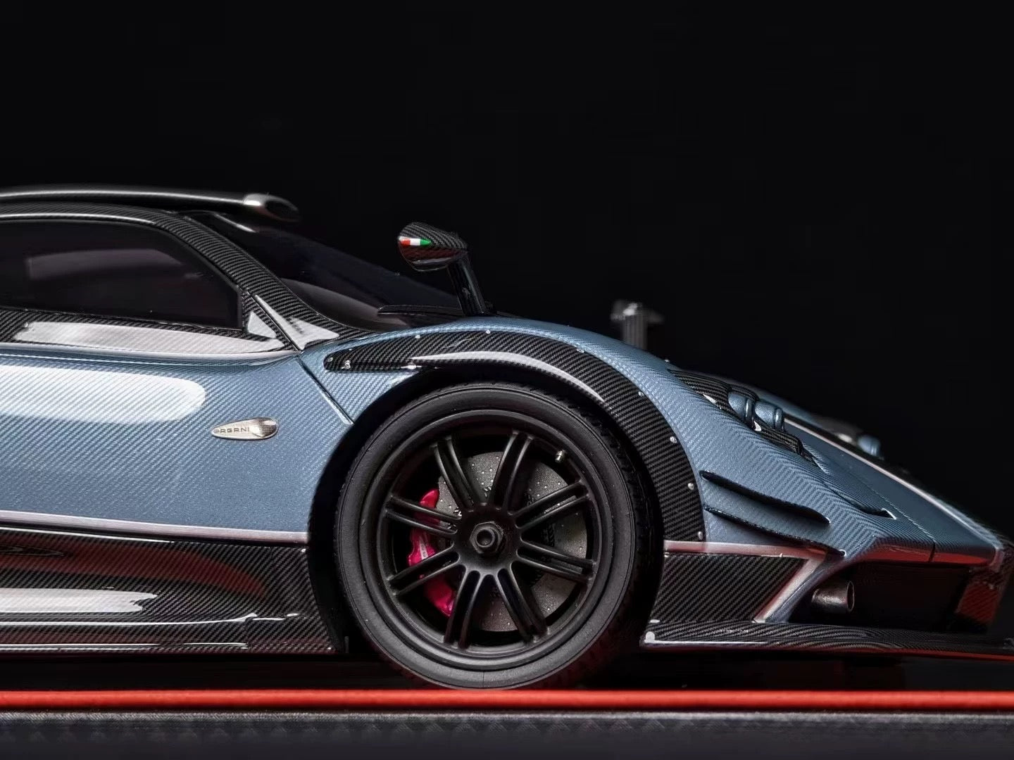 Peako 1/18 Pagani Zonda 764 Passione Resin Model
