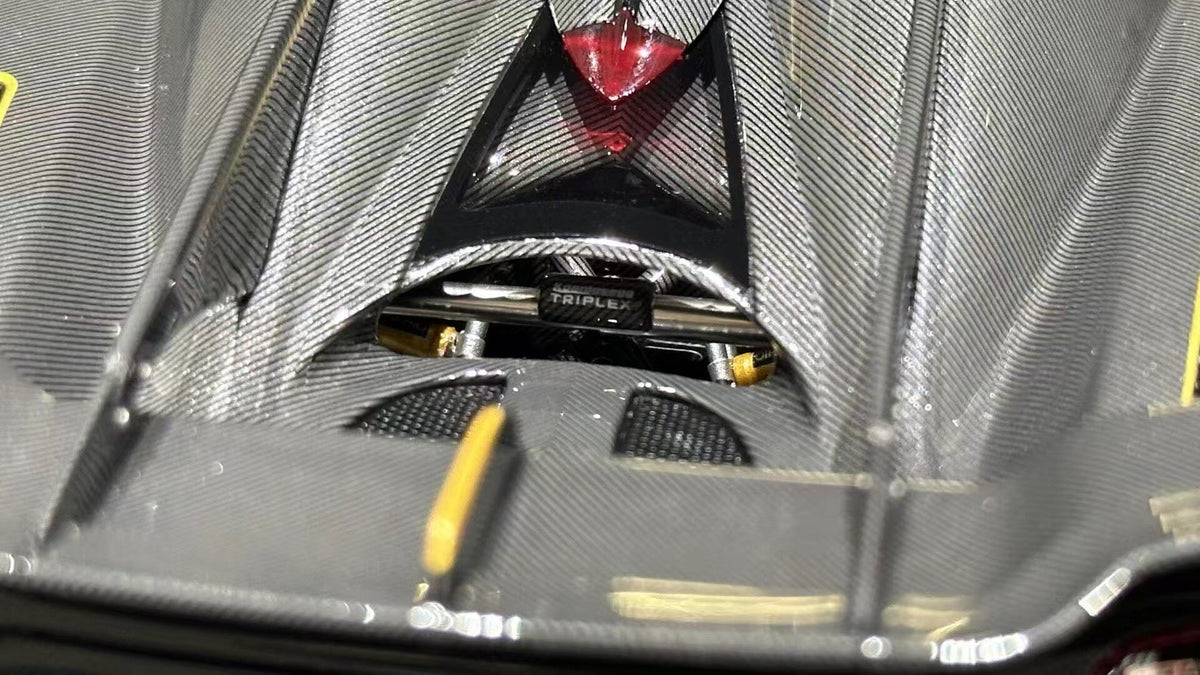 HH MODEL 1:18 - immagine 9