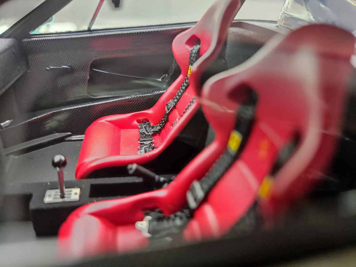 GL FerrariF 40 JS-G JS-GL011 1:18 - immagine 9