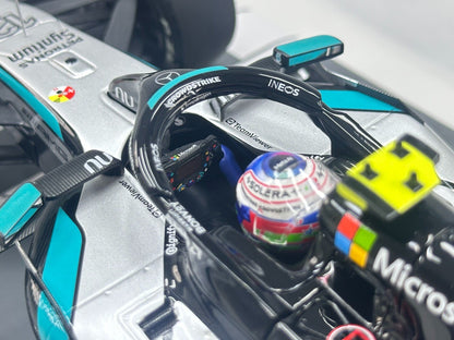 MINICHAMPS Mercedes-Benz AMG PETRONA PETRONAS F1 W17 SilverLivery 1172 - immagine 9