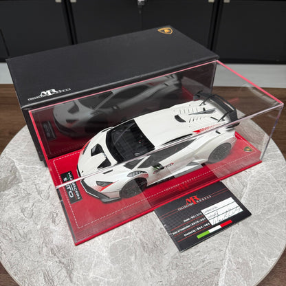 MR Lamborghini 1:18 Resin Model image 9