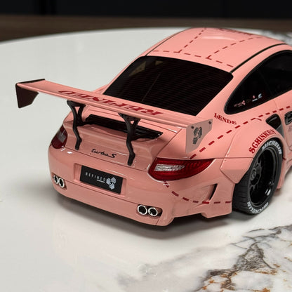 GT Spirit Porsche 911 997 LB-WORKS 1:18 Resin Model image 9