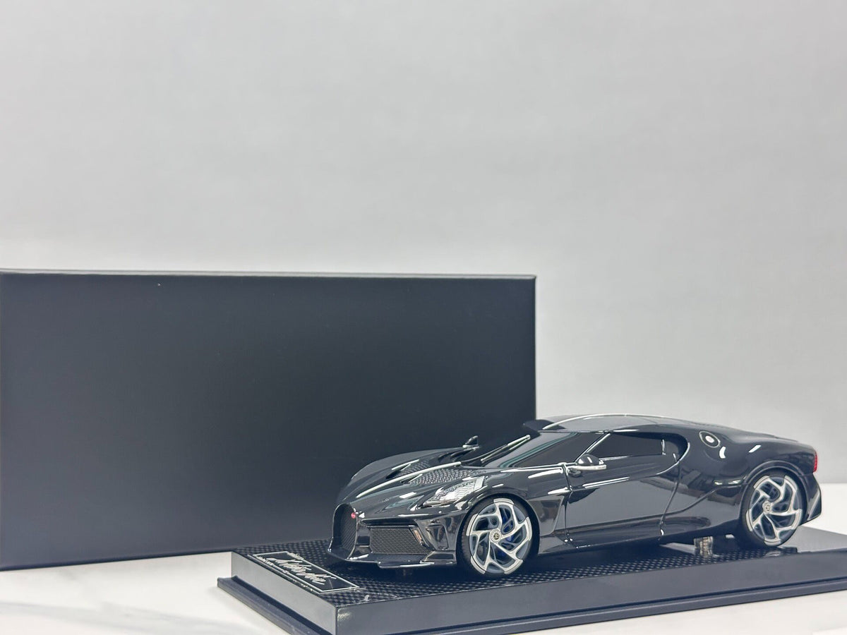 Scale Model 18 Bugatti BlackCarbon Fibre 1:18 - immagine 9