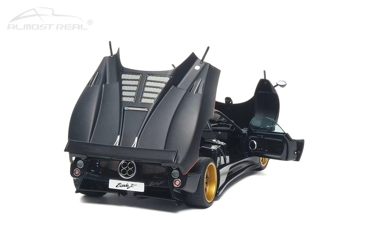 AR Pagani Zonda F Fibre 1:18 - immagine 9