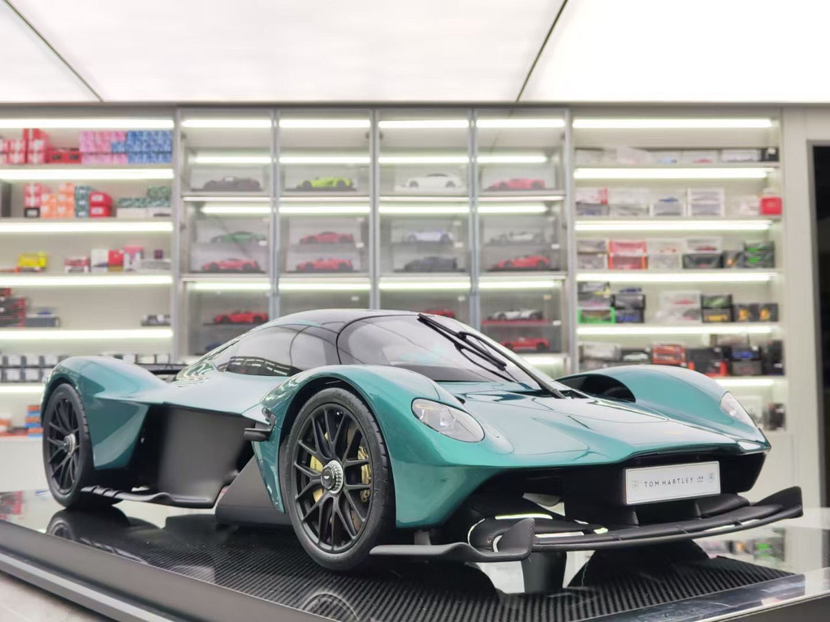 Amalgam Aston Martin Valkyrie 1:8 Green - immagine 9