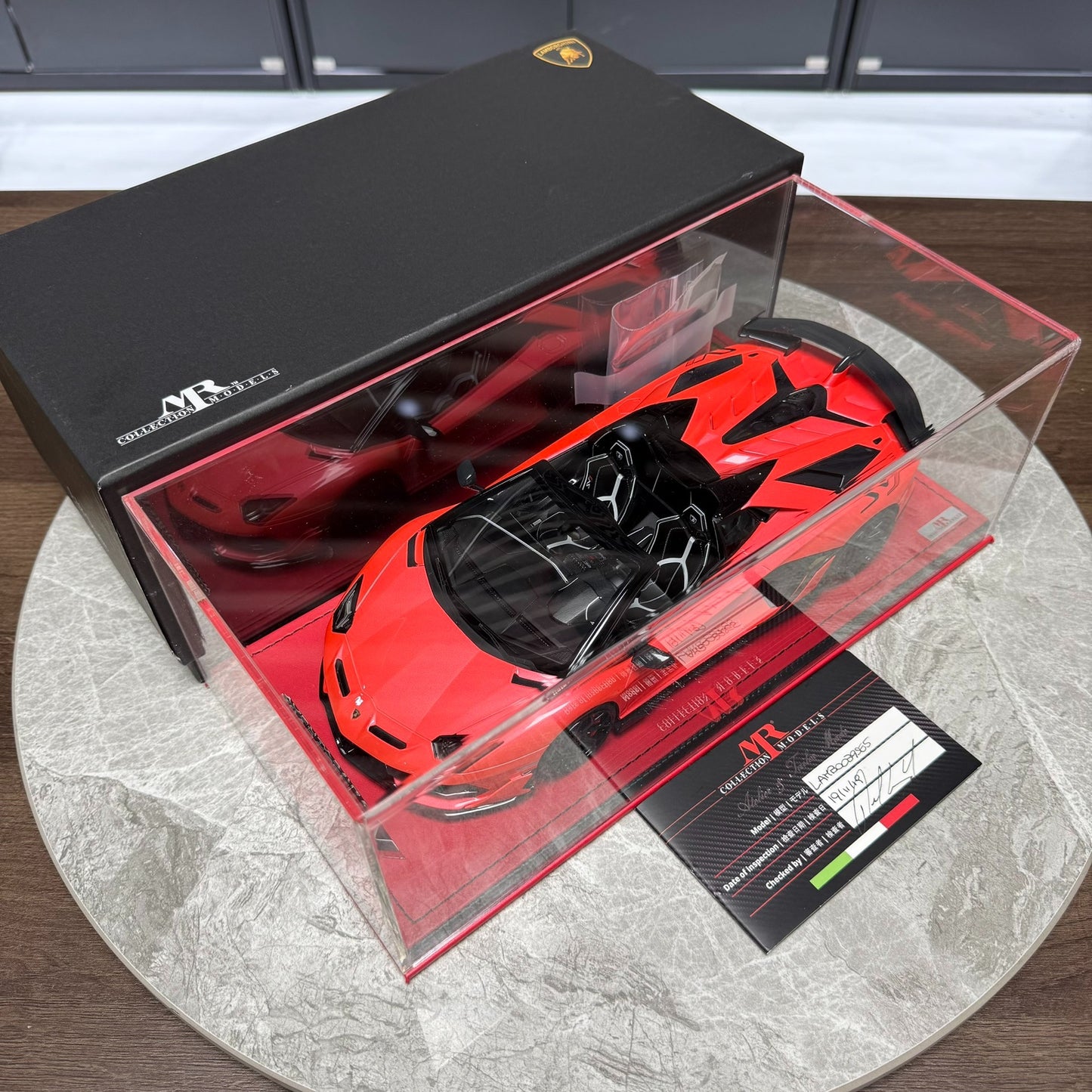 MR Lamborghini Aventador SVJ 1:18 Resin Model image 9