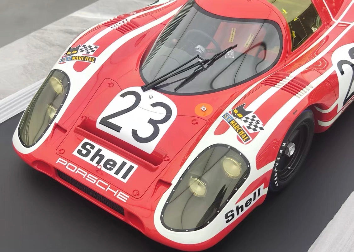Spark 1/8 Porsche 917 No.23 Winner Le Mans 1970 Resin Model 08LM70