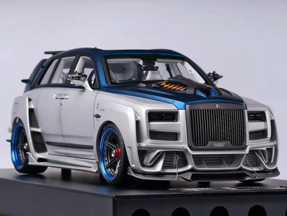 DreamWalkers 1:12 Rolls-Royce Cullinan RR.Darknight D900 Limited Edition Resin Model