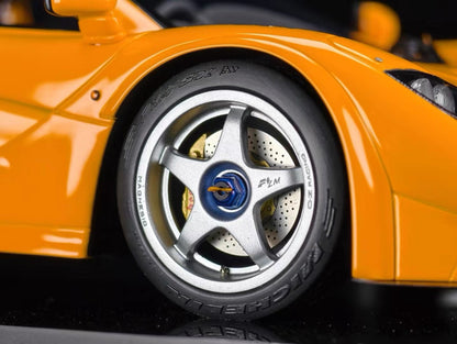 Amalgam 1/18 McLaren F1 LM Resin Model