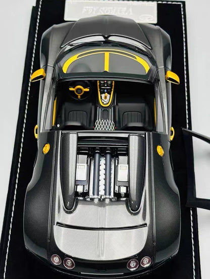 HH 1/18 Bugatti Veyron Black Carbon with Yellow Accents Resin Model – Limited Edition – Factory New