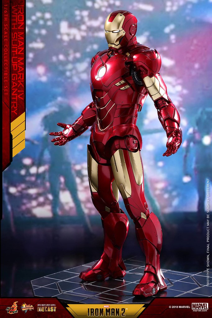 Hot Toys 1/6 Iron Man Mark IV with Suit-Up Gantry Diecast Set MMS462D22