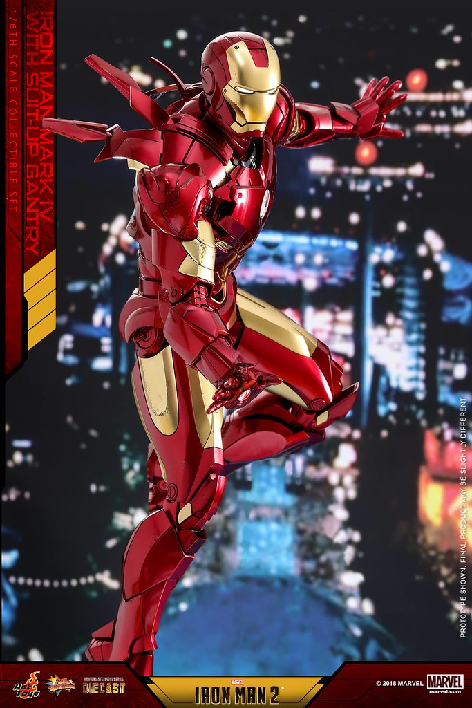 Hot Toys 1/6 Iron Man Mark IV with Suit-Up Gantry Diecast Set MMS462D22