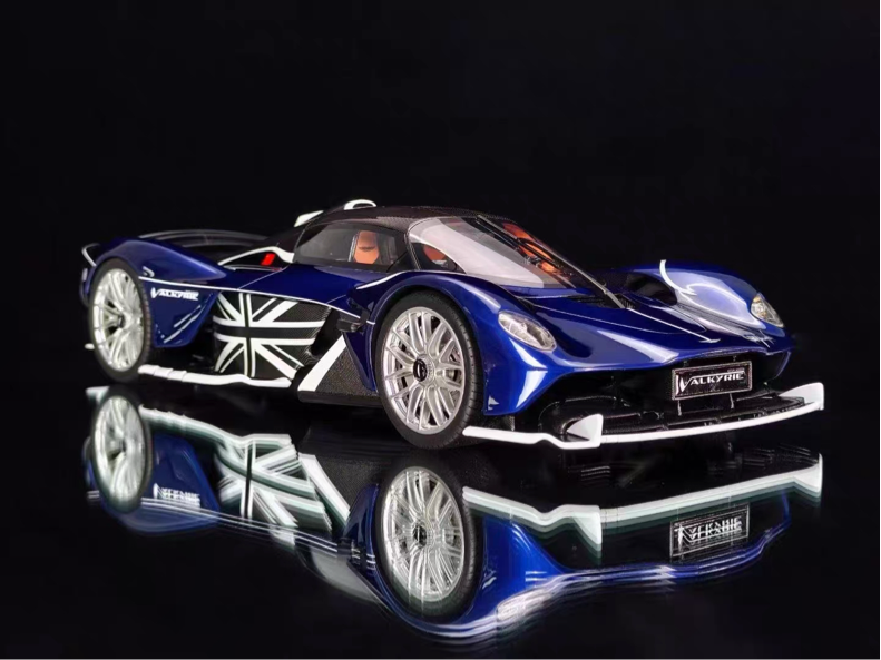Frontiart 1/18 Aston Martin Valkyrie Silver Blue Resin Model Limited Edition
