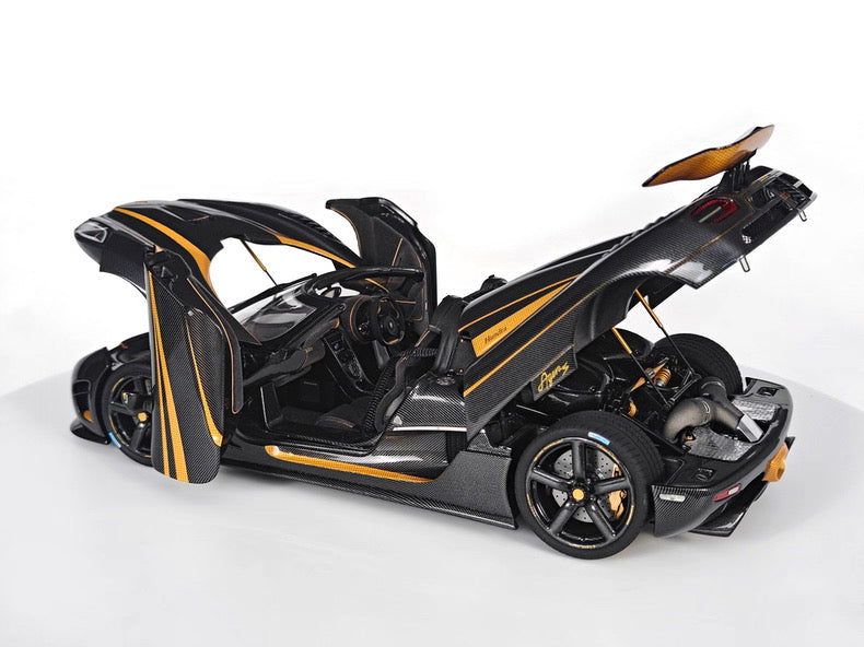Frontiart 1/18 Koenigsegg Agera S Hundra Carbon Gold Fully Opening Model