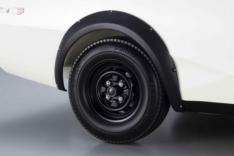 DeAgostini 1:8 Nissan Skyline 2000GT-R KPGC110 — Brand-New · Hand-Built by Model Domain