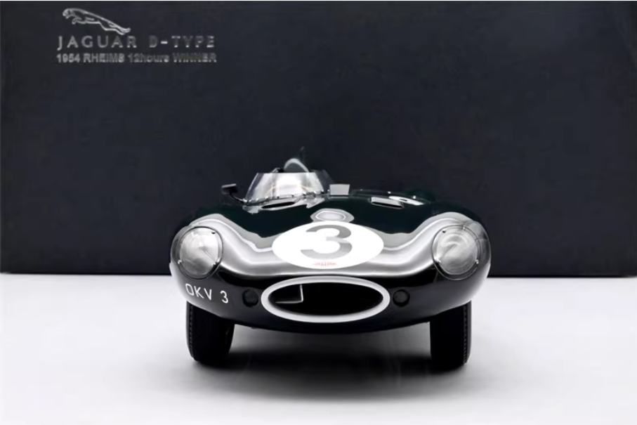 AUTOart 1:12 Jaguar D-Type #3 Le Mans Winner Diecast Model