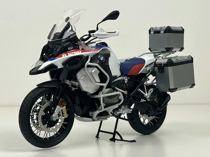 Custom-Built BMW R1250 GS 1:9 Scale Model by Meng – Precision Masterpiece