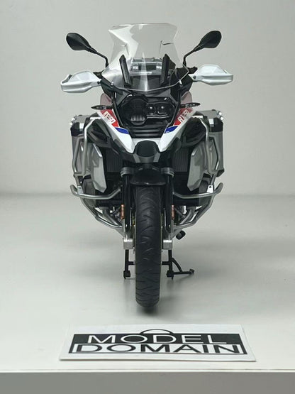 Custom-Built BMW R1250 GS 1:9 Scale Model by Meng – Precision Masterpiece