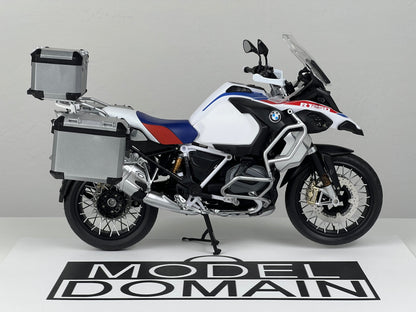 Custom-Built BMW R1250 GS 1:9 Scale Model by Meng – Precision Masterpiece