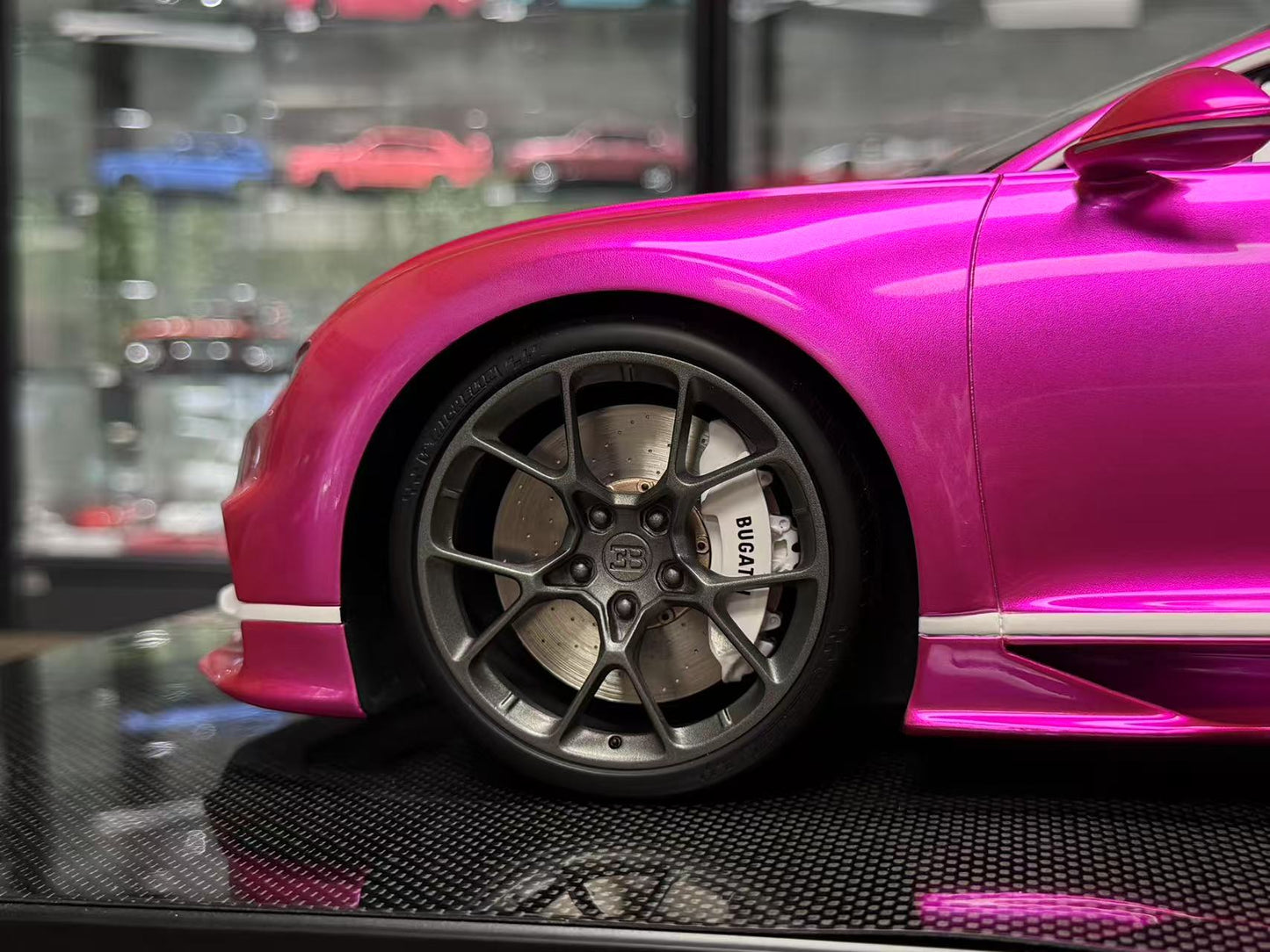 Amalgam 1:8 Bugatti Chiron (2016) – One-Off Bespoke Commission