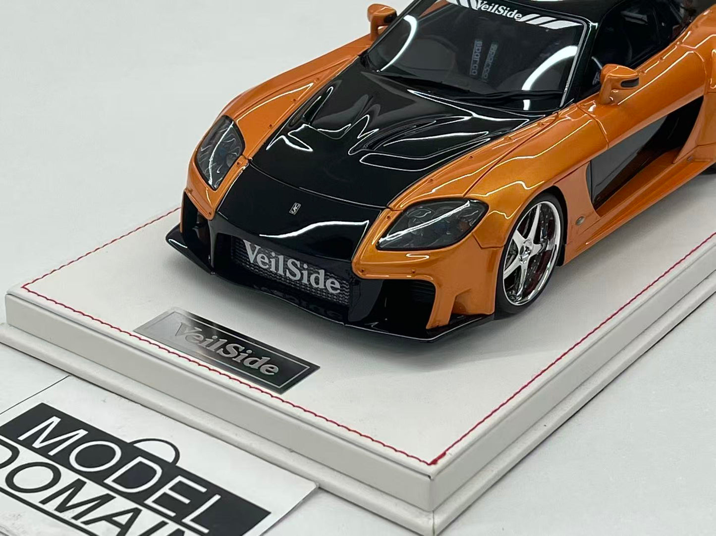 ONE MODEL 1:18 Mazda RX-7 (FD3S) VeilSide Fortune — Orange/Black Resin Model
