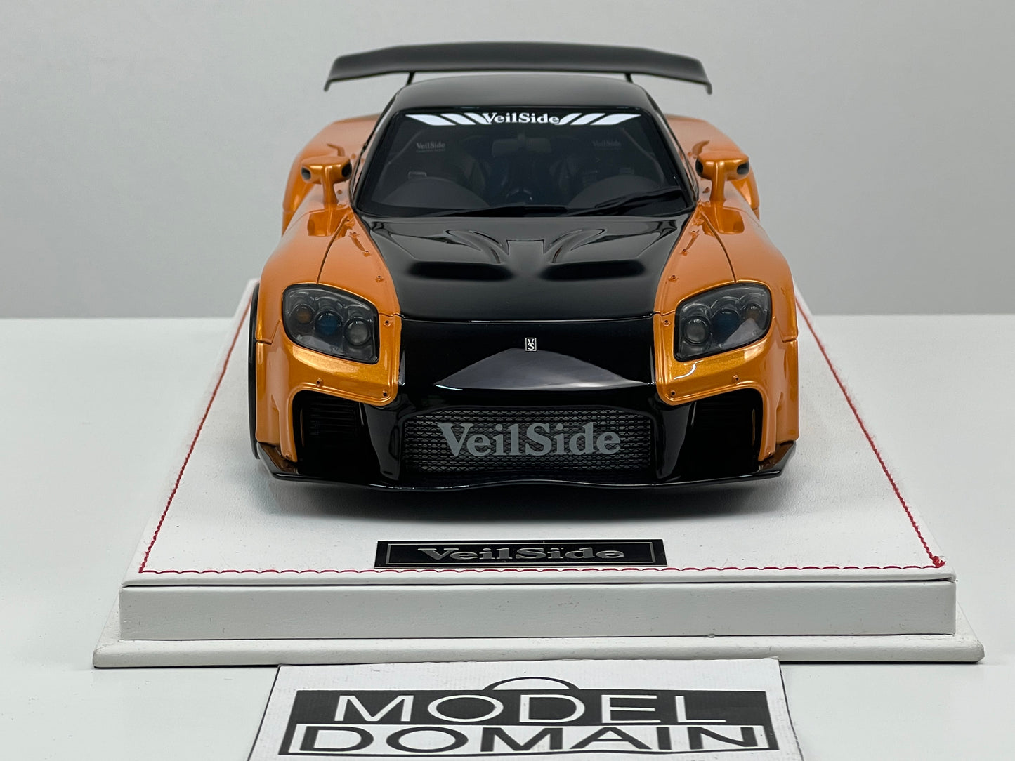 ONE MODEL 1:18 Mazda RX-7 (FD3S) VeilSide Fortune — Orange/Black Resin Model