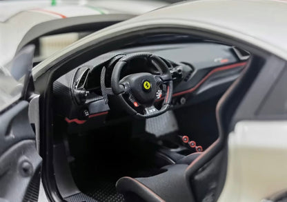 DM PRO 1/18 Ferrari 488 Pista Fully Open Resin Silver Carbon Base 00/05