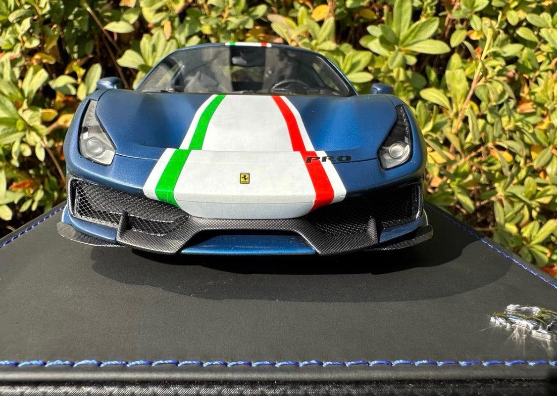 BBR 1/18 Ferrari 488 Pista Matte Blue Tricolore Limited Edition