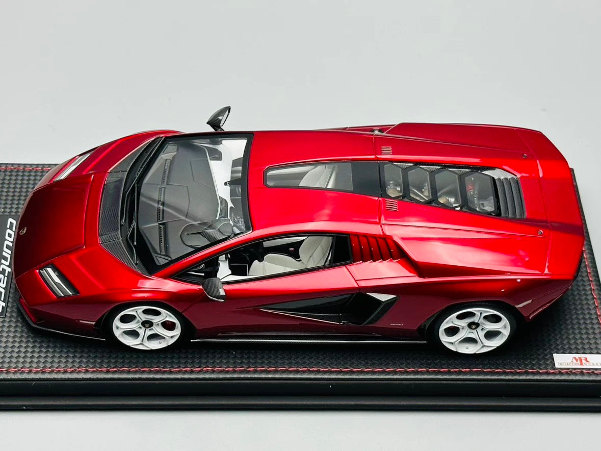 MR 1/18 Lamborghini Countach LPI 800-4 Special Edition Resin Model