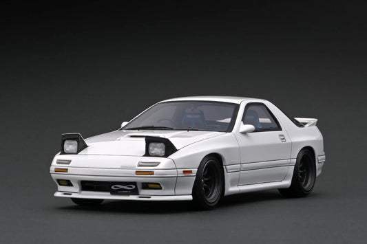 Ignition Model 1/18 Mazda Savanna RX-7 Infini (FC3S) White Resin Model IG2233