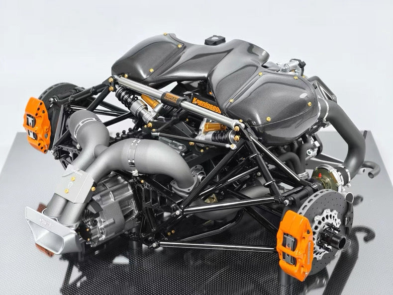 Frontiart 1:4 Koenigsegg One:1 Engine Resin Model – Hypercar Mechanical Display
