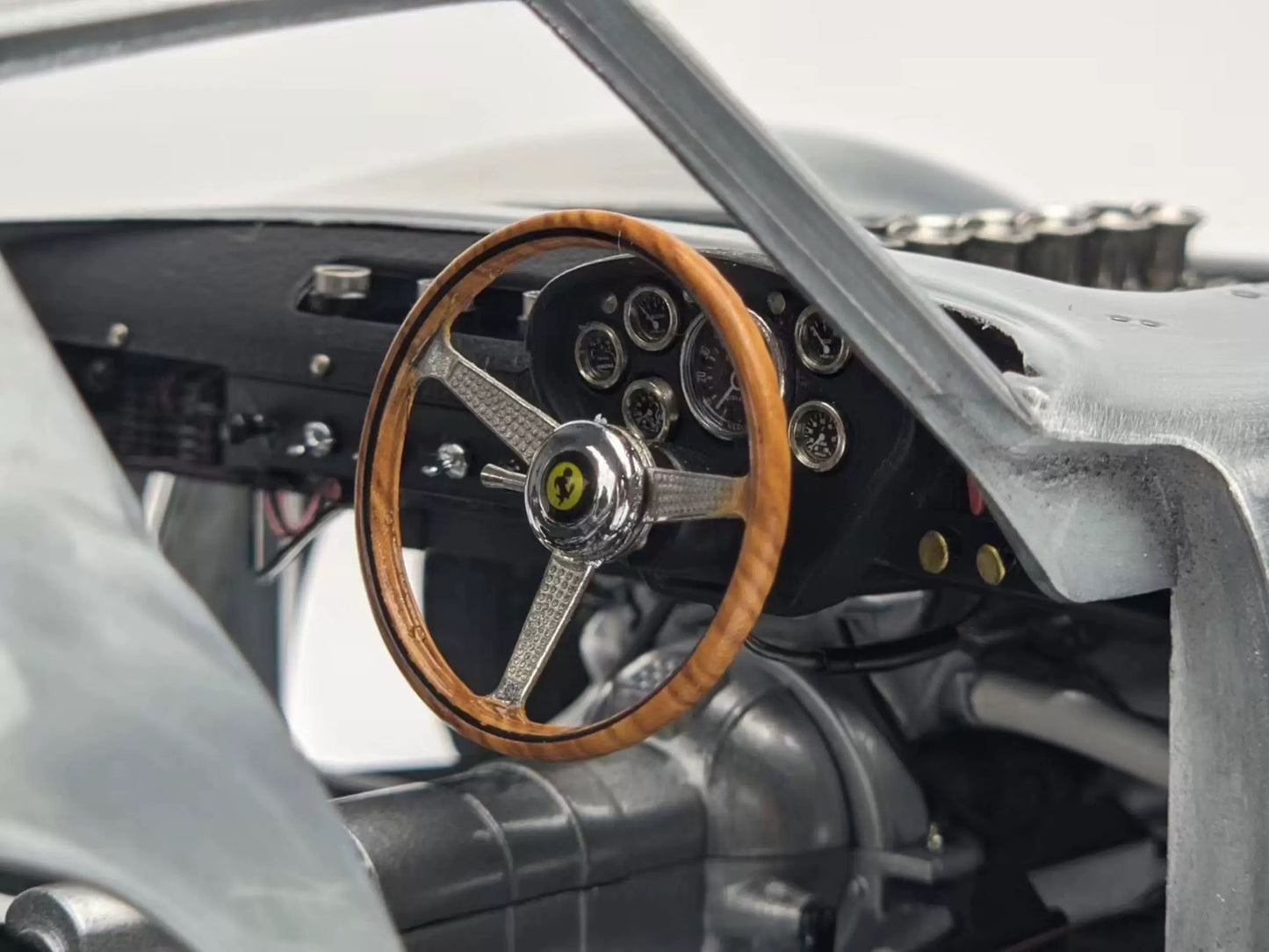 CMC 1/18 Ferrari 250 GTO Skeleton Chassis | Diecast Model