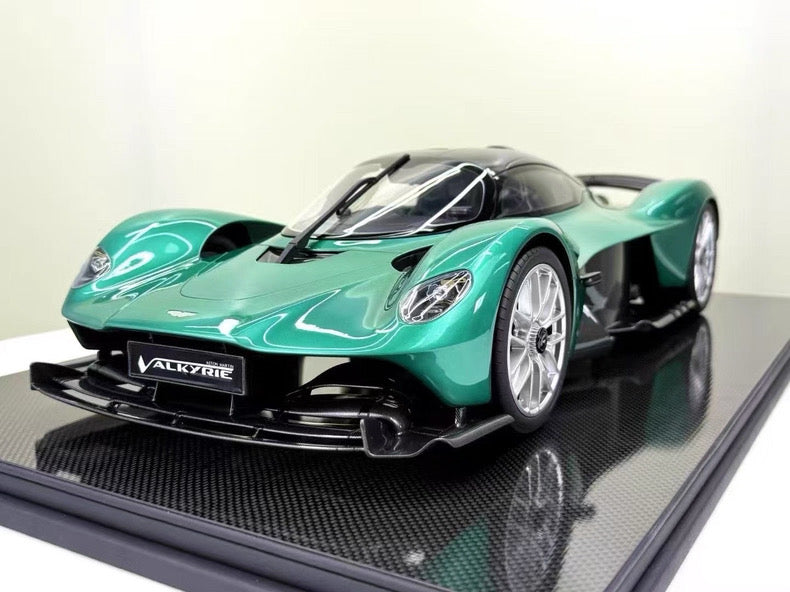Frontiart 1/8 Aston Martin Valkyrie Green Resin Model Limited Edition