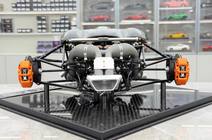 FA 1/6 Koenigsegg One:1 Engine Scale Model