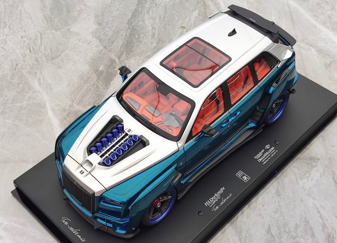 Dreamwalkers 1/18 Rolls-Royce RR Darknight D900 Two-Tone Resin Model
