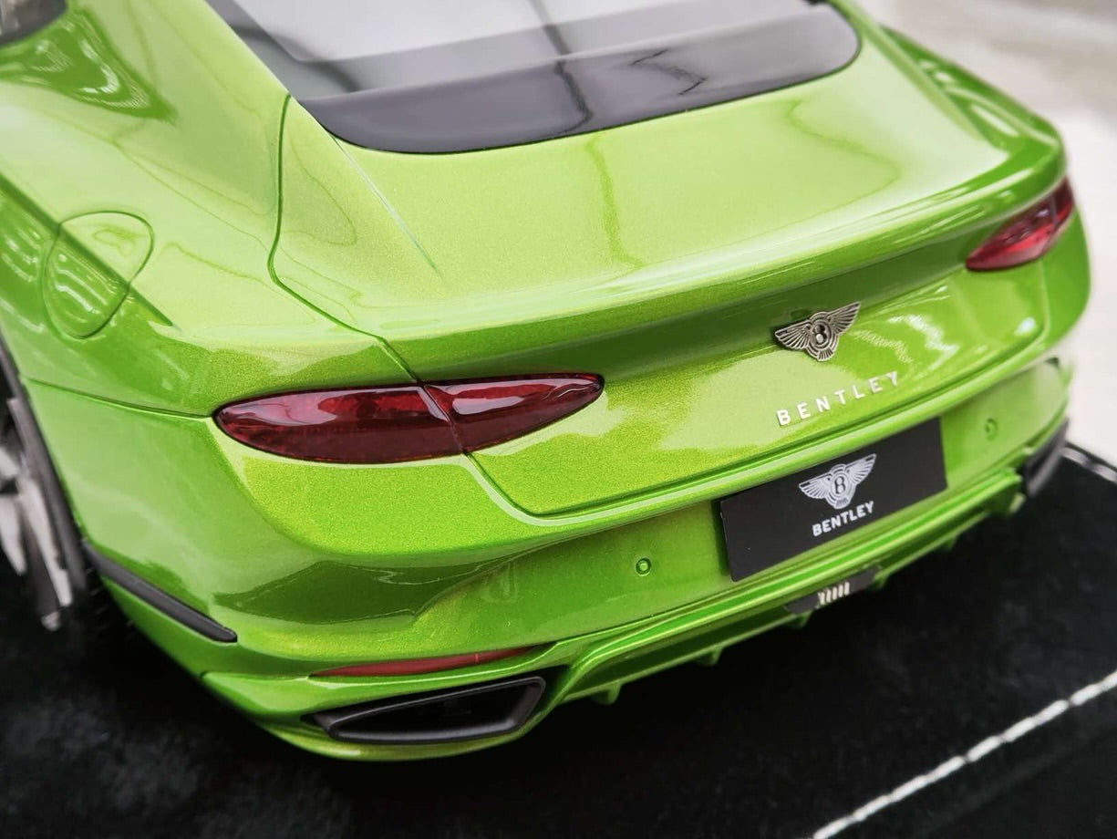 HH 1/18 Bentley Continental GTS Tourmaline Green Resin Model｜Ships from China