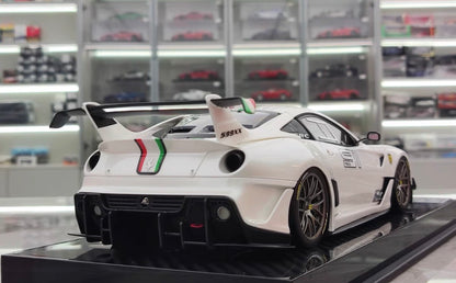 CE 1/18 Ferrari 599XX EVO #91 White Resin Model