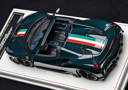 Davis & Giovanni 1/18 Novitec Ferrari 488 Pista Spider with Italian Livery